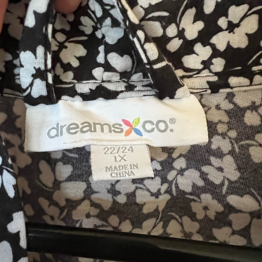 Dreams Co. Robe - Picture 3 of 4